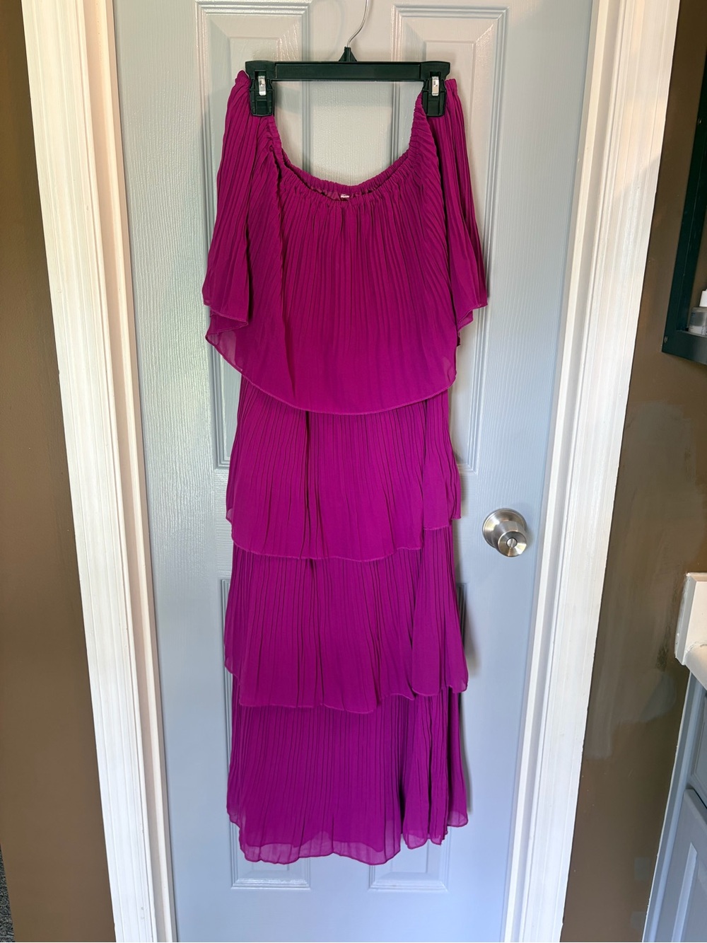 Magenta Pleated/Tiered Dress Size M
